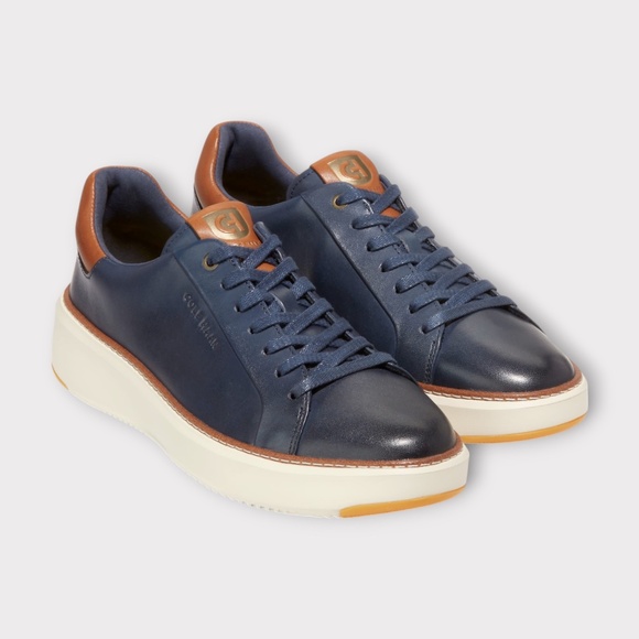 Men\'s Cole Haan GrandPro Topspin Sneaker in Navy Blazer Blue. C37158